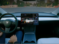 Experts who reviewed videos shared by Tesla owners using ‘Full Self-Driving’ mode have raised safety concerns. (Image source: Tesla)