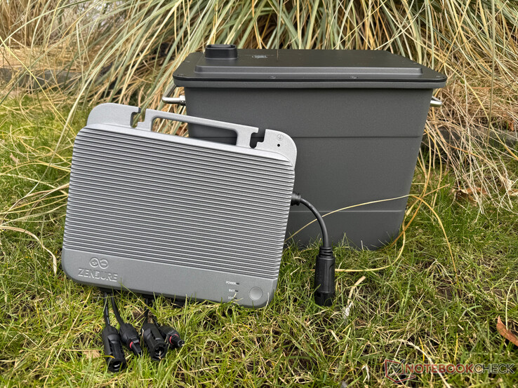 Zendure SolarFlow 800 with AB2000X