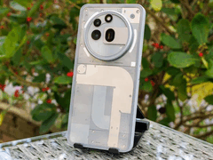 Nothing Phone 3a Pro (Image Source: Notebookcheck)