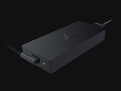 Razer is ahead of the curve when it comes to small and compact 330 W AC adapters (Image source: Razer)