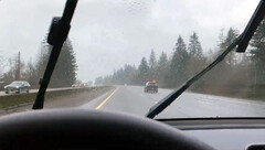 Model Y wipers had to be switched to manual mode (image: Tesla Girl/X)