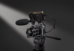 The Leica SL3-S supports external SSD recording via the USB-C port. (Image source: Leica)