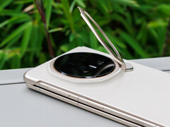 The Magic V5. (Image source: Notebookcheck)