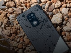 The Moto Defy is a ruggedized form of the Moto G9 Play. (Source: Motorola)