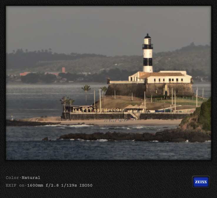 Even with the 400 mm telephoto extender, 1600 mm zoom is not a pretty sight on the Vivo X500 Pro Max.