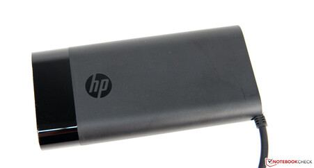 150-watt power adapter