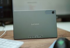 The elegant metal case is not a given with such an affordable tablet (Image source: Notebookcheck)