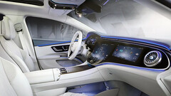 The Mercedes Benz EQS Hyperscreen  (image: LG)