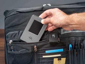 The new SSD is portable thanks to compact dimensions (Image source: OWC)