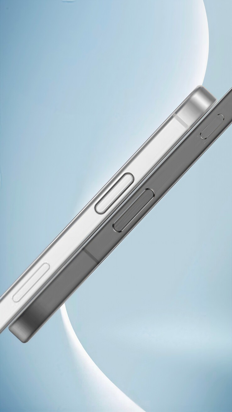 The "Honor Magic8" (left) next to an "iPhone 17". (Source: Factory Manager is Guan via Weibo)