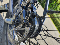 180 disc brake front and rear