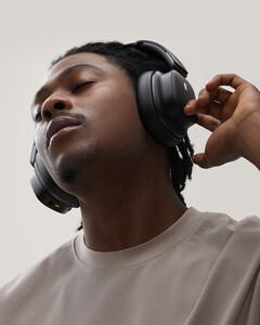 Baseus Bowie 30 Max Over-ear headphones (image source : Baseus)