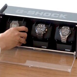 Casio wprowadza gablotę na zegarki G-Shock i stojaki na zegarki dla kolekcjonerów zegarków. (Źródło zdjęcia: Casio)