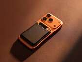To match the new iPhone, the AI recorder is also available in orange.