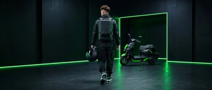 Free Razer backpack if you buy the scooter