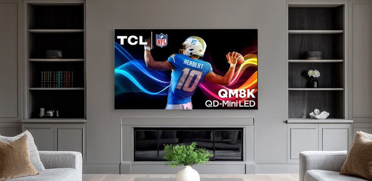The 98-inch TCL QM8K mini LED TV is extremely bright, peaking at over 4,000 nits