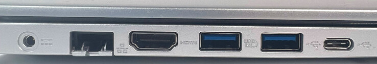 Left: power port, 1x Gigabit LAN, HDMI, 2 x USB 3.1 Gen1 Type-A, 1x USB 3.1 Gen1 Type-C