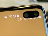 The Galaxy S10+'s punch-hole camera obscures some app text. (Source: Twitter)