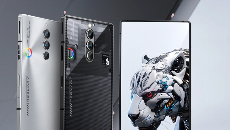The 16GB RAM 8S Pro comes in Platinum or Aurora finishes. (Source: RedMagic)