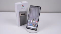 The Pixel 7 Pro. (Source: Hugh Jeffreys via YouTube)