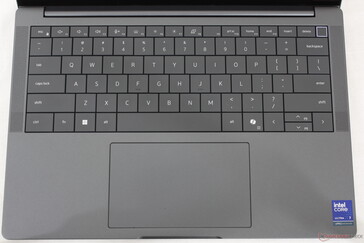 Zero-lattice keyboard with a more traditional clickpad