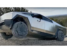 Tesla Cybertruck off-road test (image: VoyageATX, Youtube)