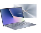 Das Zenbook S13 ist das Notebook mit den bisher schmalsten Display-Rändern. (Bild: Asus)