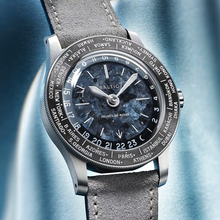 The Baltic Heures du Monde watch in Sodalite dial colorway