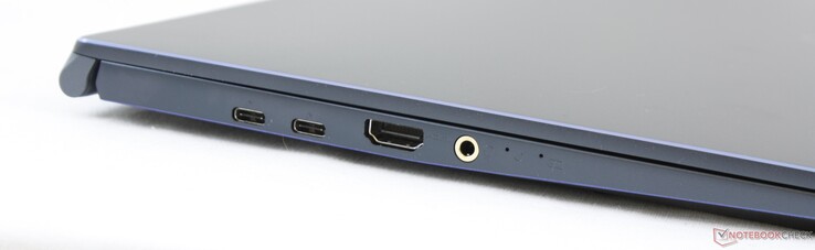 Left: 2x USB Type-C + Thunderbolt 3, HDMI 1.4, 3.5 mm combo audio