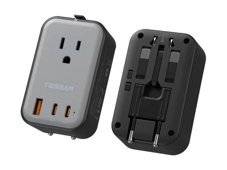 The Tessan Ultra Thin Universal Travel Adapter PD 20W. (Image source: Tessan)