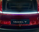 The front Model Y light bar can be turned off (Image source: daltybrewer/X)