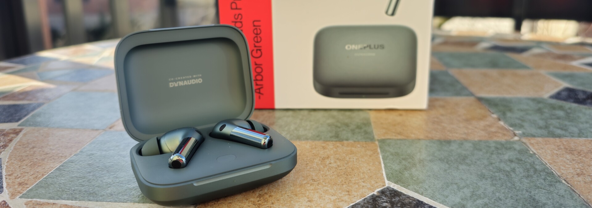 OnePlus Buds Pro 2 Hands-On: Brings the Bass and Better ANC - CNET