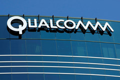 In spite of all the troubles Qualcomm is going through right now, the Snapdragon SoC sales are going as planned. (Source: Wall Street Journal)