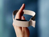 Garmin CIRQA displays real-time heart rate only if a subscription is purchased.