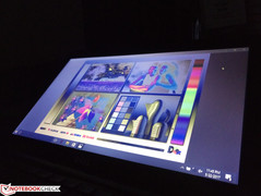 Dell Latitude 5280 (7200U, HD) Laptop Review - NotebookCheck.net 