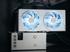 The NXPort with a dual-slot desktop graphics card installed. (Image source: Marc Taraz & NXPort)