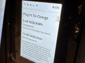 Tesla's new V4 Supercharger card payment terminal screen (image: Inert82/Reddit)