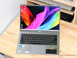 The Acer Swift Go 14 SFG14-71-51JU, test sample provided by Acer Germany.