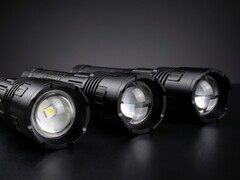 This new sodium-ion flashlight looks like most other flashlights from the outside
