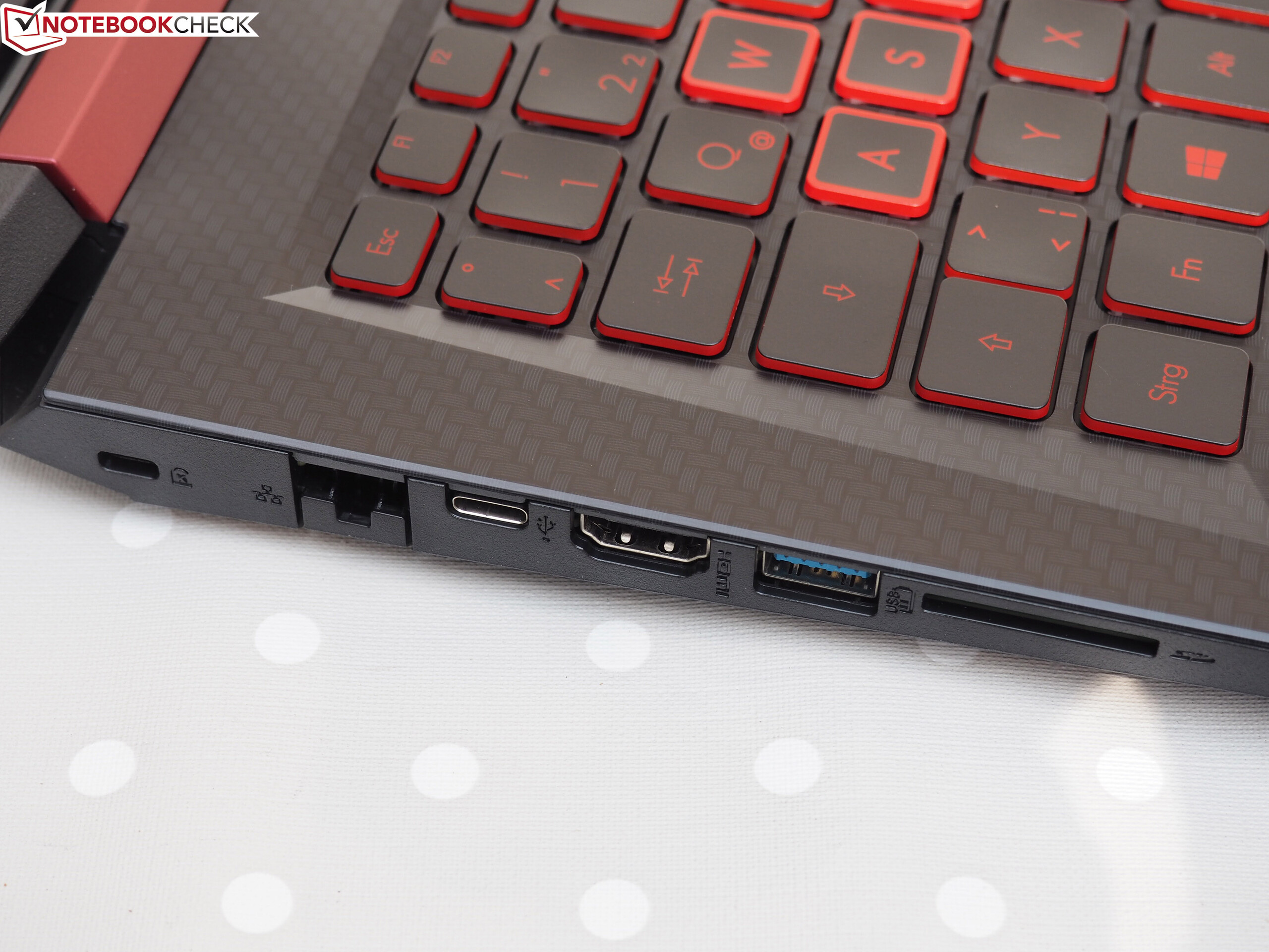 Acer Nitro 5 (i7-8750H, GTX 1050 Ti, FHD) Laptop Review 