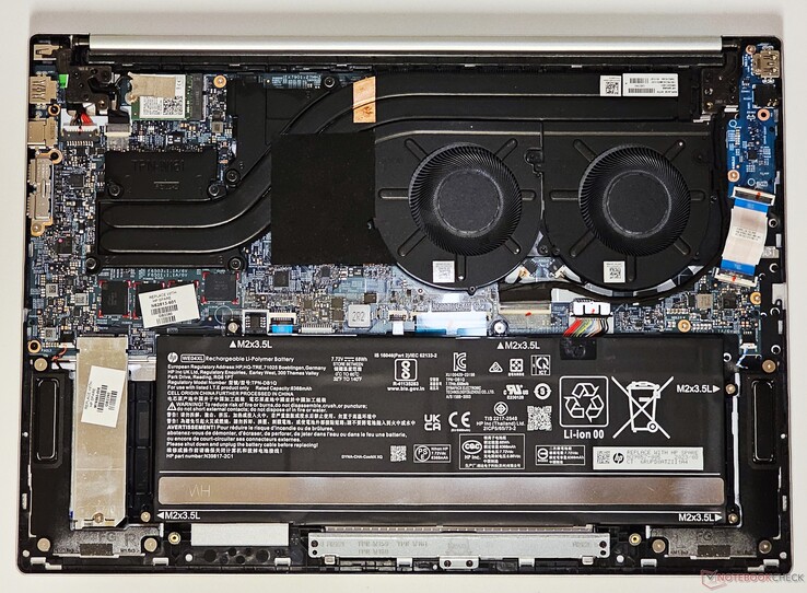 HP Pavilion Plus 16: Internals