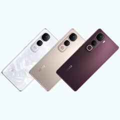 The Vivo Y400 Pro smartphone comes in freestyle white, fest gold, and nebula purple colorways (Image source: Vivo)