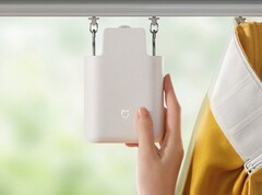 The Mijia Curtain Companion can automatically adjust the natural lighting in your room. (Image source: Xiaomi)