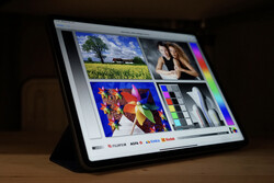The Apple iPad Pro 12.9 (2021) tablet review with a Mini LED display and an M1 SoC