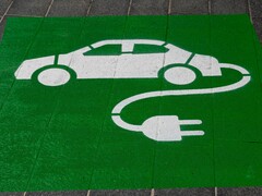 EV sales are on the rise again in the US.
