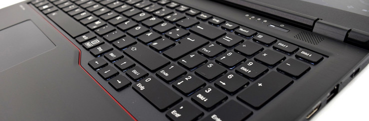 Forfølge kiwi forord Fujitsu LifeBook U758 (i7-8650U, UHD) Laptop Review - NotebookCheck.net  Reviews