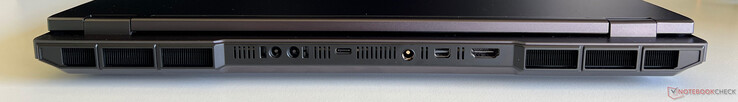 Back: connection for Oasis water cooling, USB-C 4.0 with Thunderbolt 4 (40 GBit/s, DisplayPort ALT Mode 2.1, 140-watt Power Delivery), power supply, Mini DisplayPort 2.1, HDMI 2.1