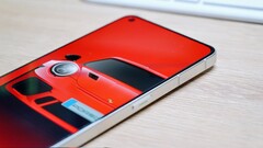 The Reno7 will be available in two memory configurations and three colours. (Image source: @UniverseIce)