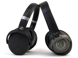 In review: Sennheiser HD 450BT and Teufel Real Blue NC. Test unit provided by Sennheiser Germany.