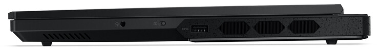 Right: Combo audio jack, webcam shutter switch, USB 3.2 Gen 1 (USB-A)